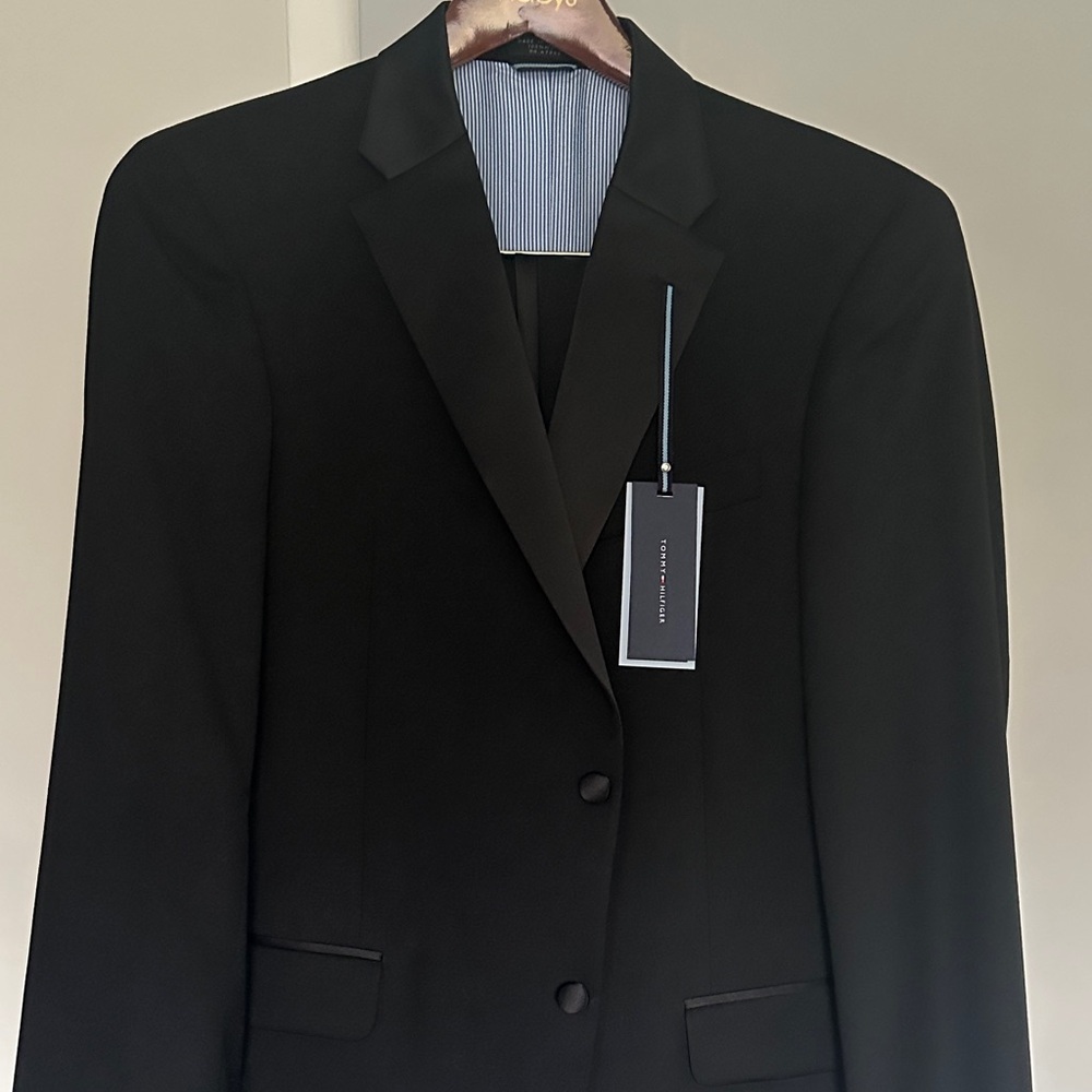 Tommy Hilfiger Classic Black Tuxedo